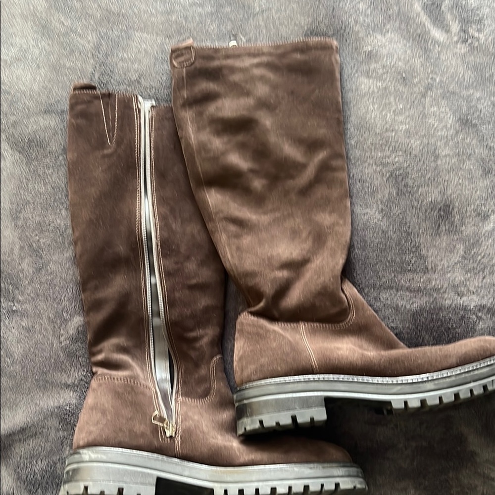 Brown Knee-High Women's Boots